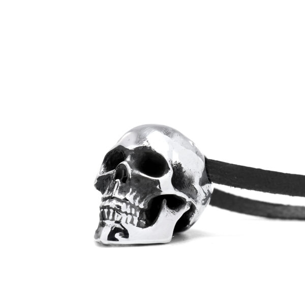 Ether11 Silver Guardian Skull Pendant