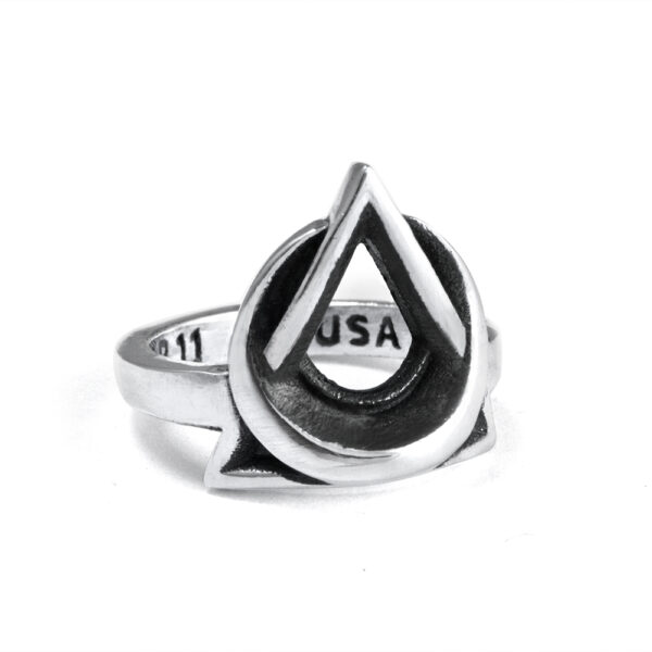 Ether11 Trinity Moon Ring