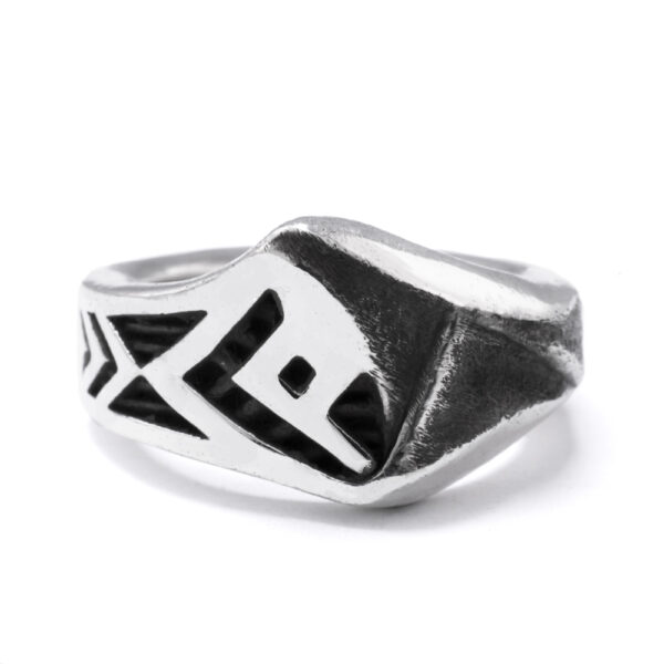Ether11 Sterling Silver Balance Ring